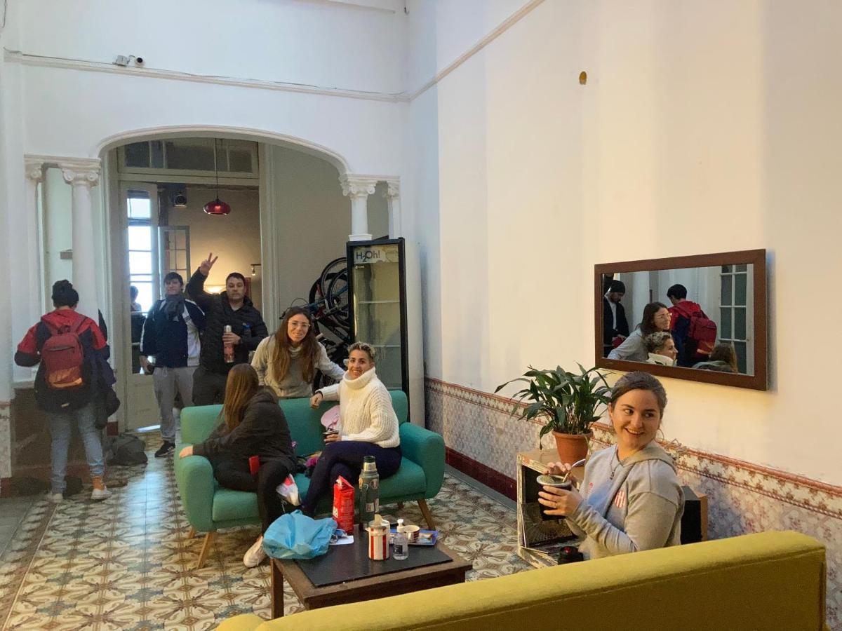 Blanes Hostel 蒙得维的亚 外观 照片